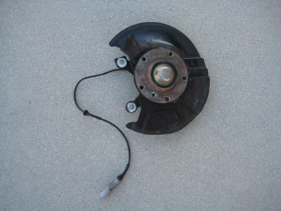 1998 BMW 328I E36 - Front right (Passenger's side) spindle / Hub / ABS sensor